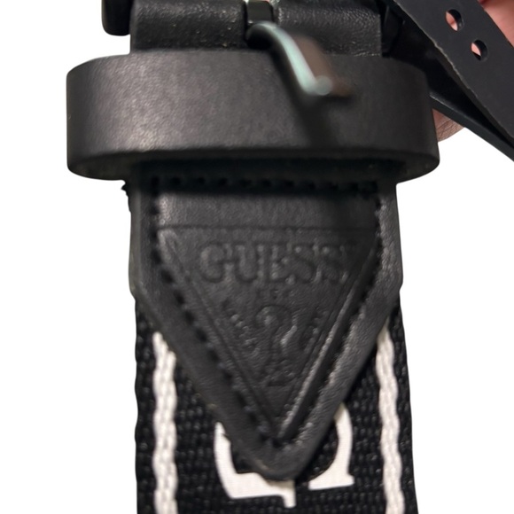 GUESS - NWT - THE JAGK BELT - SIZE LARGE / 38-40” BOLD BLACK & WHITE - S8 - Picture 7 of 7